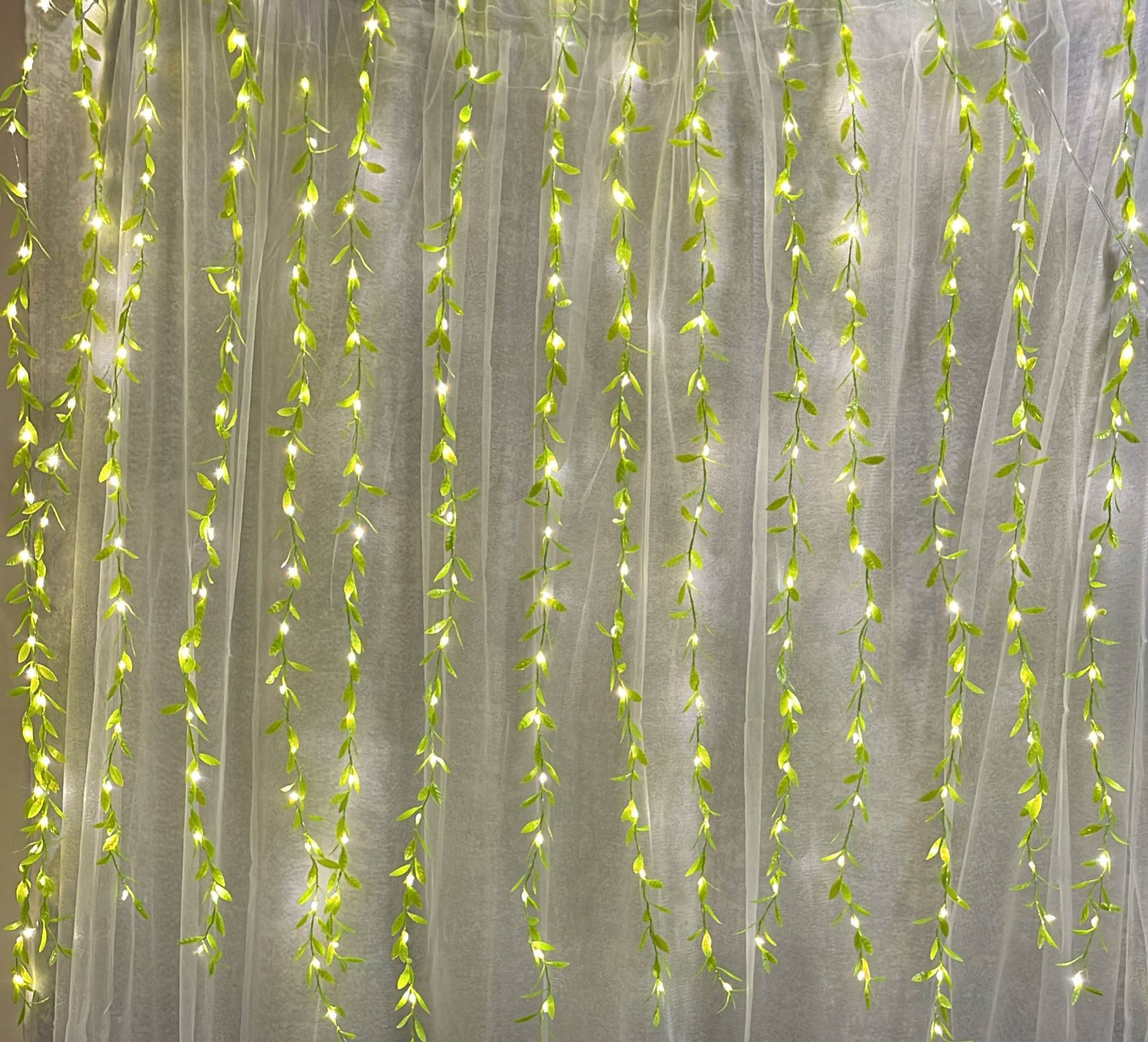 Vine Leaf Curtain Lights